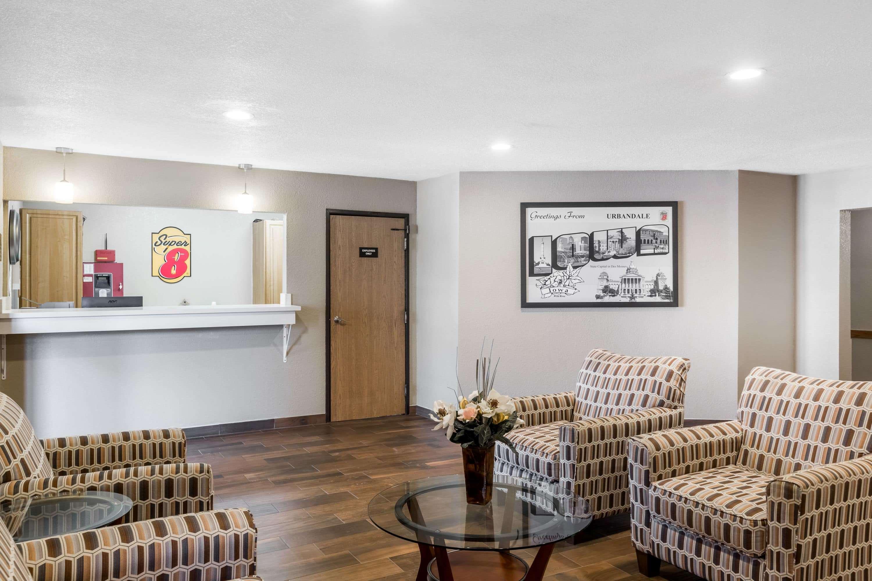 Motel Super 8 By Wyndham Urbandale/Des Moines Area Extérieur photo
